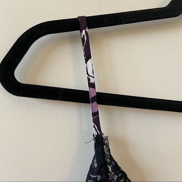 HALOGEN -Floral Lace Trim Camisole - Picture 10 of 12